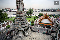 Ват Арун (Wat Arun) — храм рассвета в Бангкоке